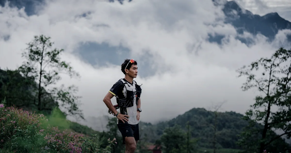 Downhills wreck your legs: how your training background protects your muscles