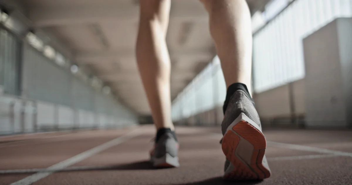 Femoral stress fractures came out on top: 51 injuries in a Japanese university distance team