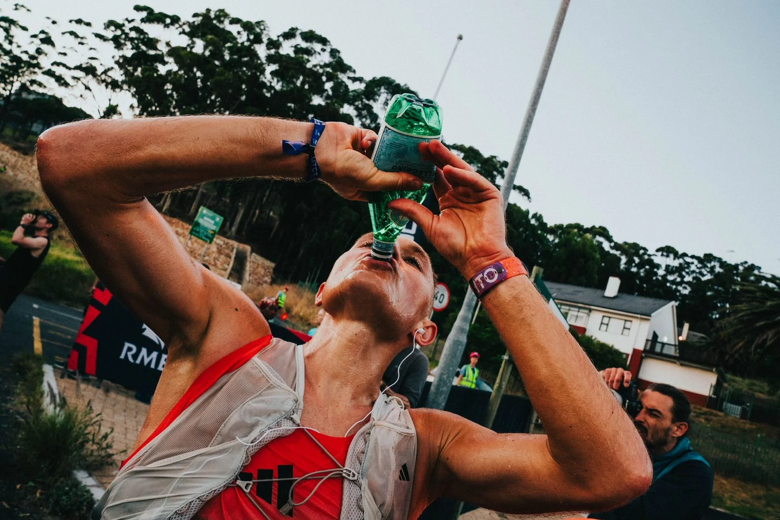 5 Signs You're Drinking Wrong (And the Calculator That Will Fix It)