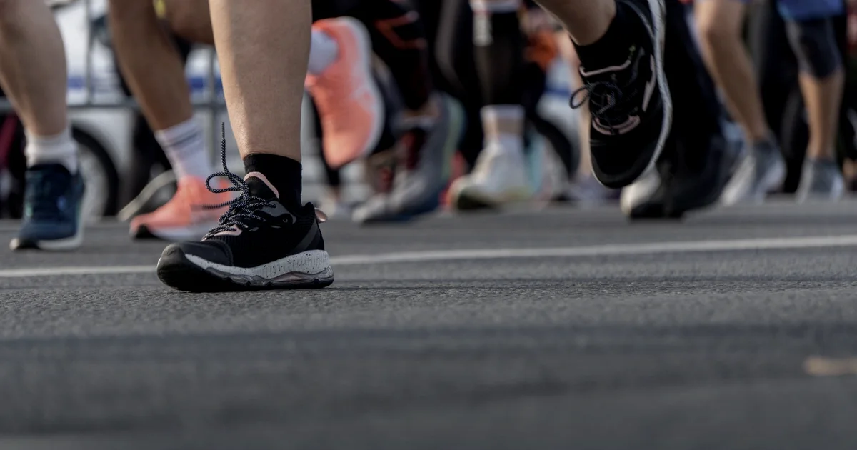 Running cadence: it's not about a magic “180” — it's about overstriding